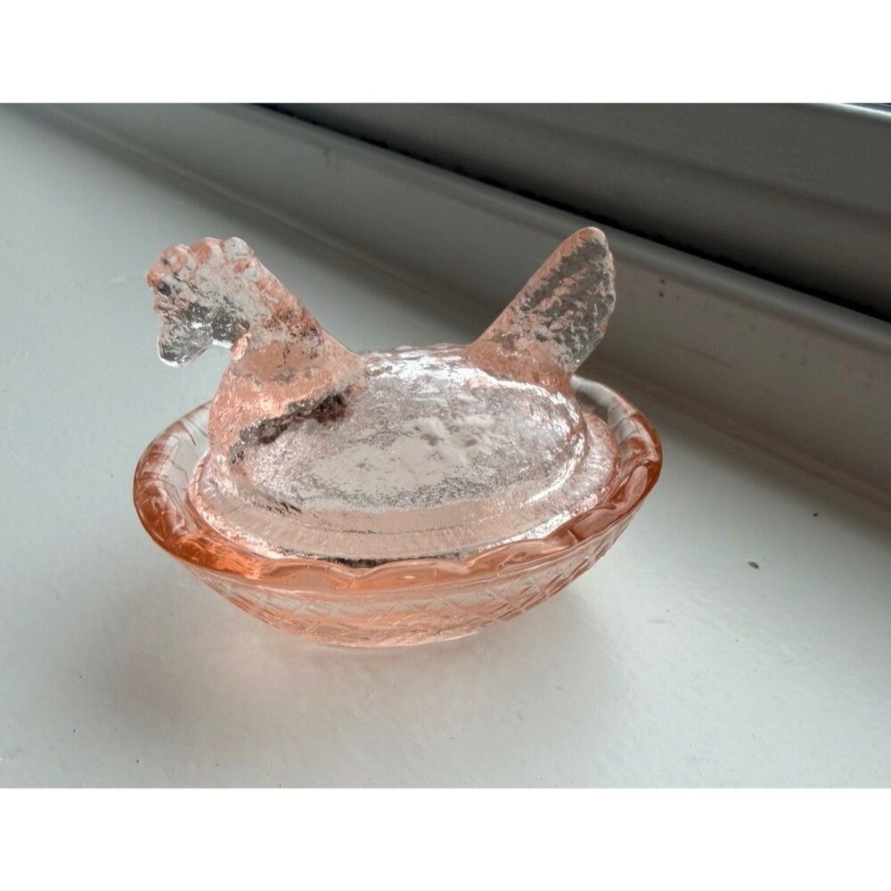 Light Pink Mini Hen On Nest Salt Cellar Covered Dish 2.5in